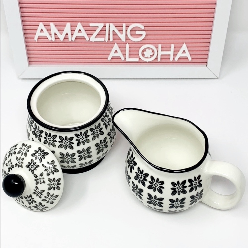 Brand New Signature Sugar & Cream Set Holder